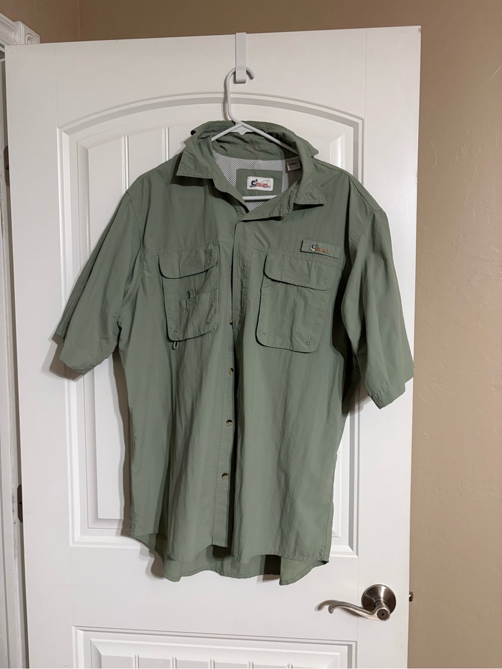 Columbia Short Sleeve Venting Fishing Shirt in Sage Green